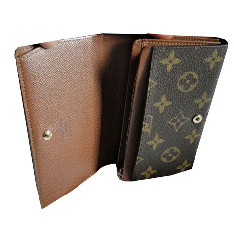 portefeuille louis vuitton homme pas cher|portefeuille louis vuitton femme.